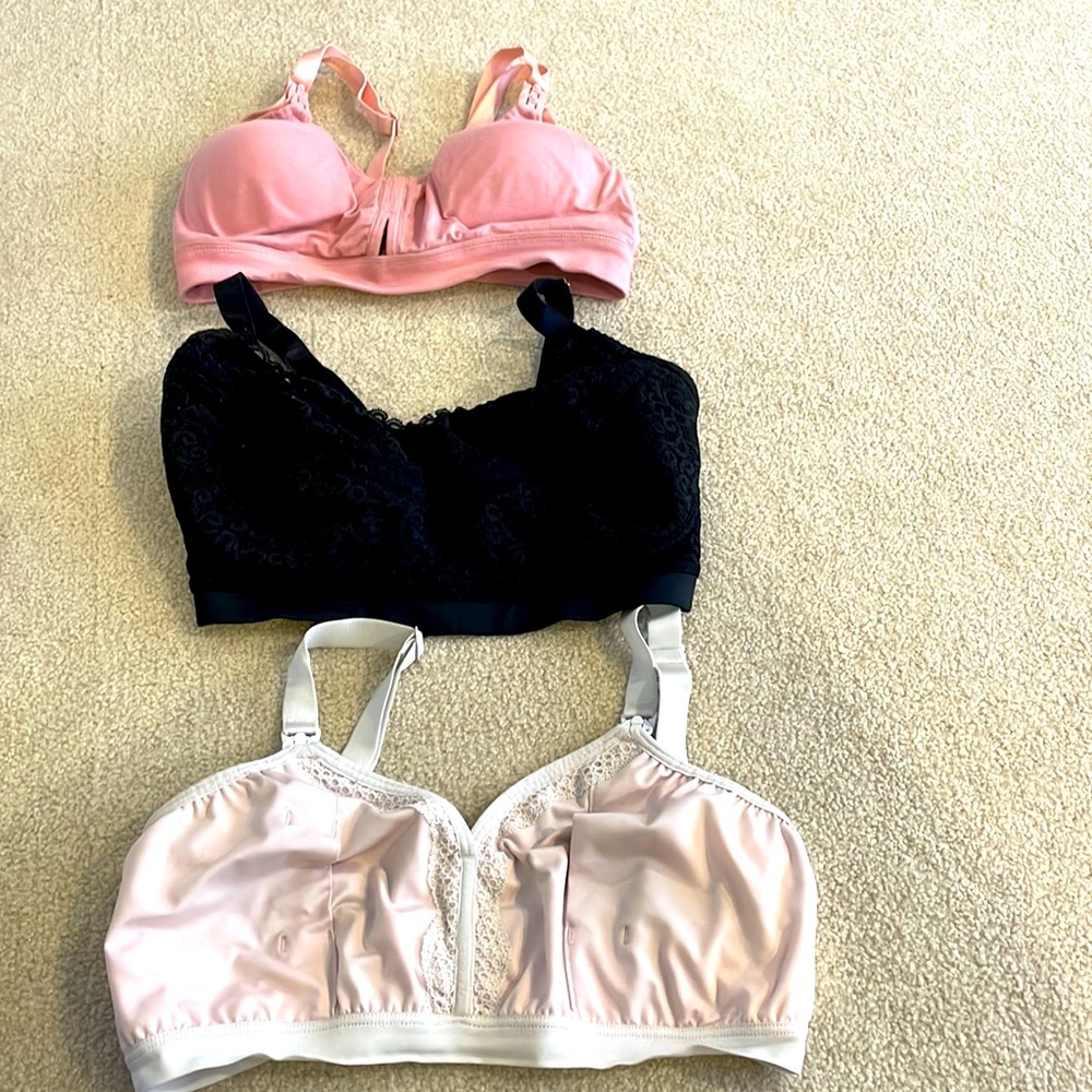 Bundle of pumping nursing bras , dairy fairy PP and simple wishes L full cup